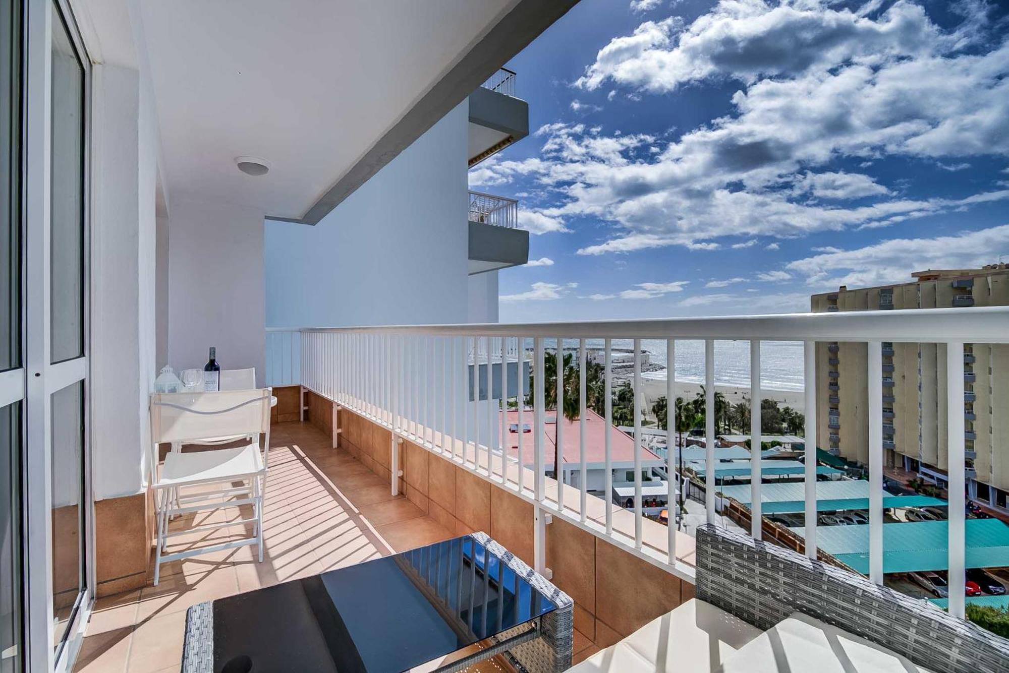 Puerto Marina, Apartamento Frente Al Mar Бенальмадена Екстер'єр фото