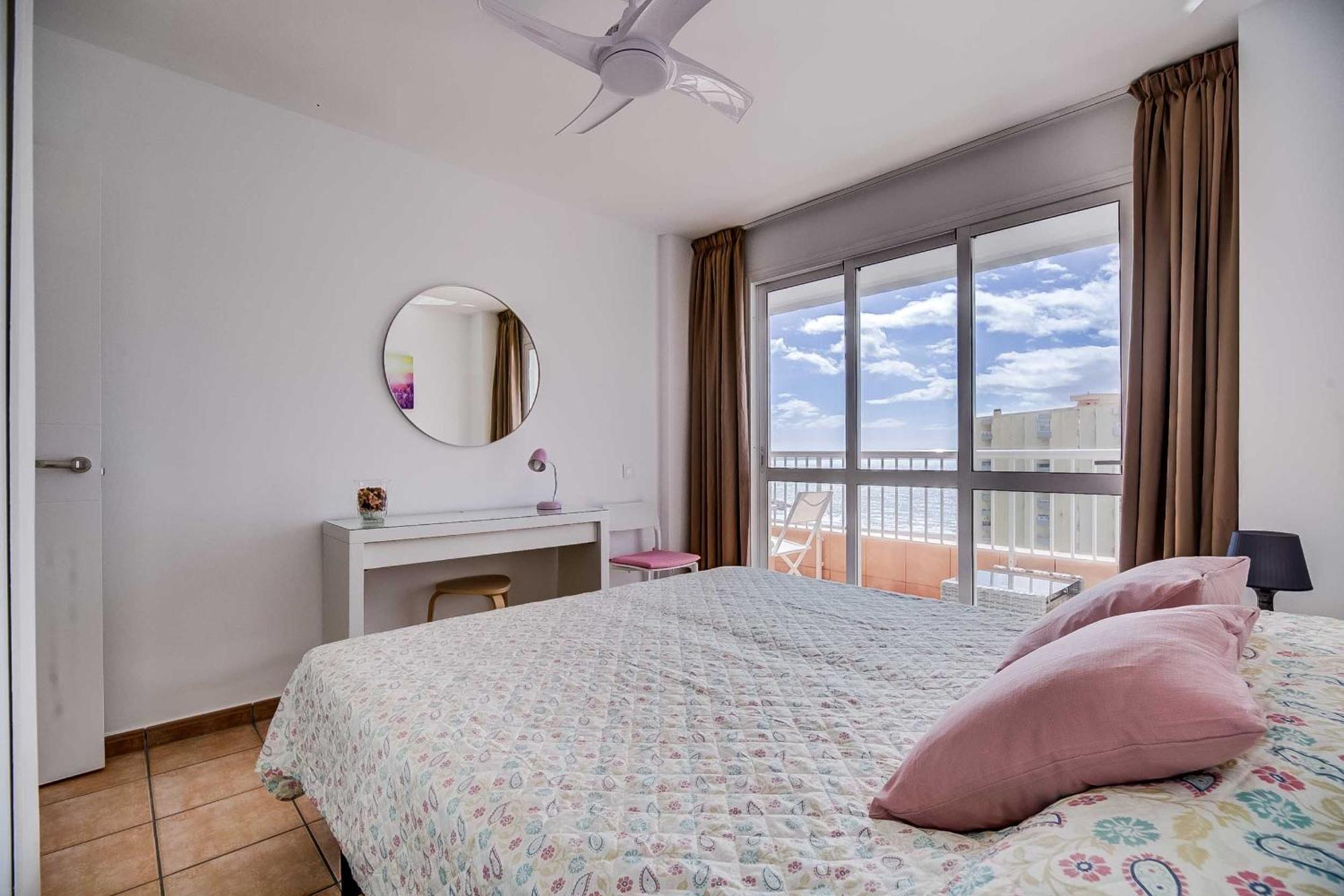 Puerto Marina, Apartamento Frente Al Mar Бенальмадена Екстер'єр фото