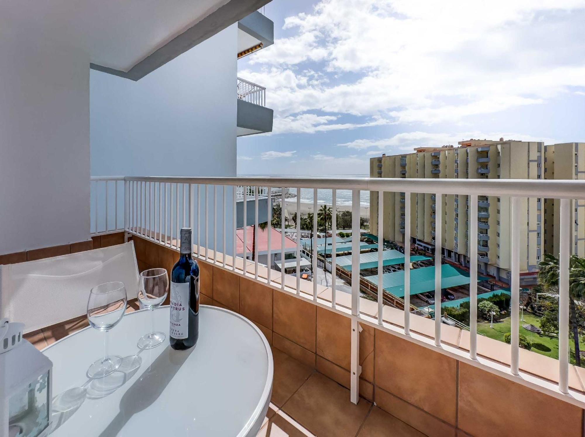 Puerto Marina, Apartamento Frente Al Mar Бенальмадена Екстер'єр фото